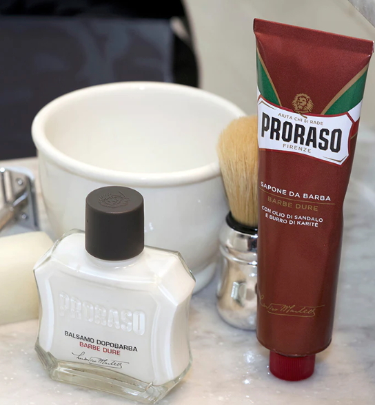 Tube de crème à raser Proraso : Barbes grossières rouges P109