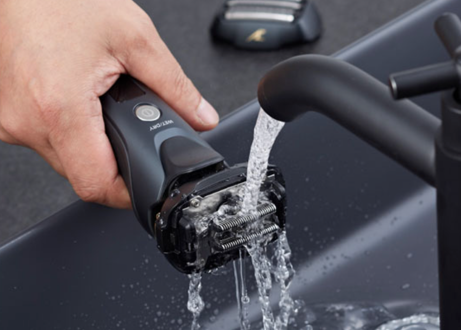 Rasoir électrique pour hommes Panasonic à 5 lames avec tête multi-flex 16D ESLV67